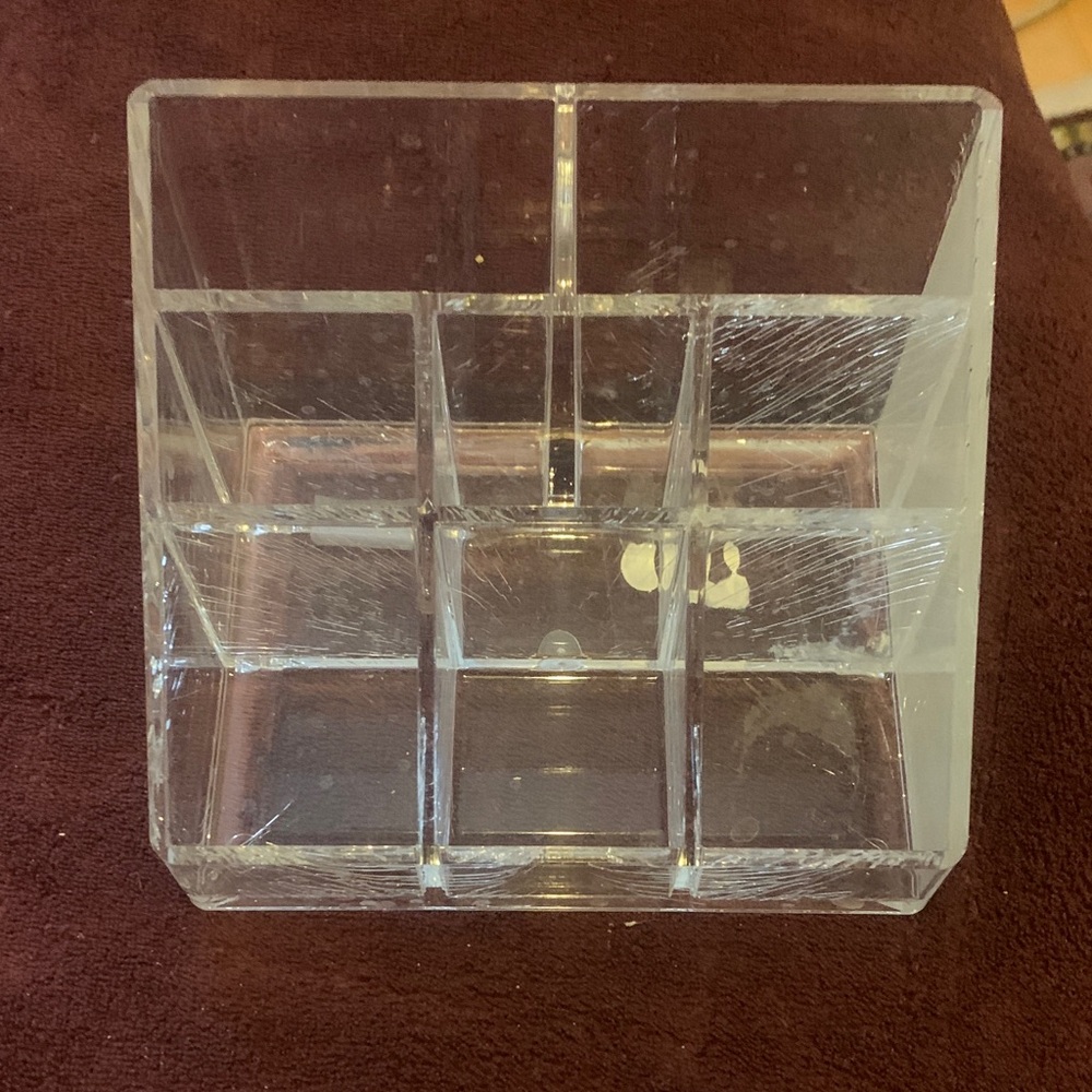 Transparent Makeup Organizer with Compartments